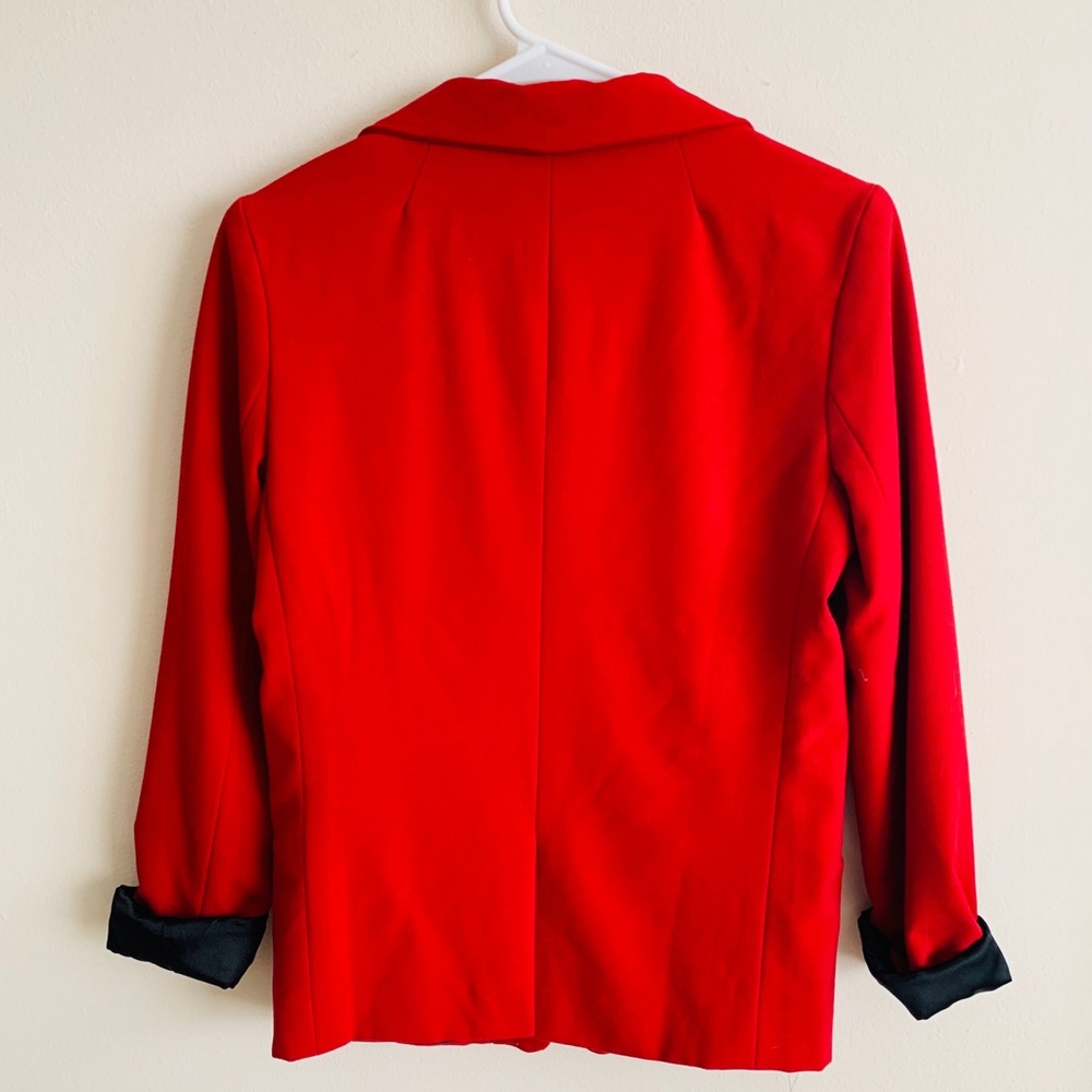 Red blazer - Picture 5 of 5